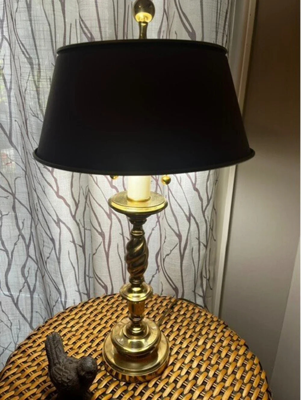 Stunning Mid-Century Brass Barley Twist Table Lamp